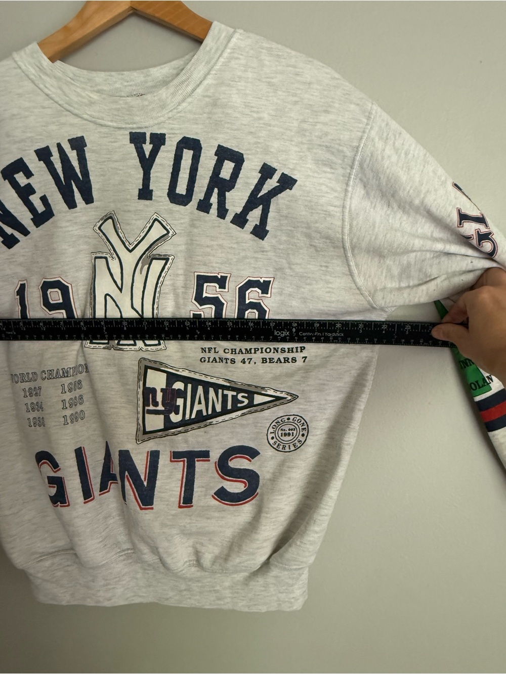Vintage New York Giants Gray Graphic Crewneck Sweatshirt 1956 World Champions - Picture 9 of 10